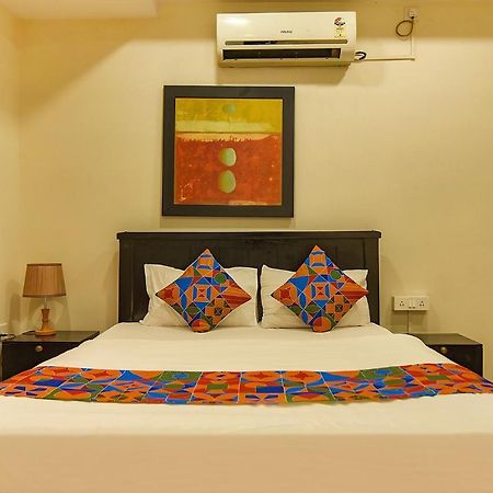 Fabhotel All In One Saltlake - Opp Bj Market Complex Calcutta Extérieur photo