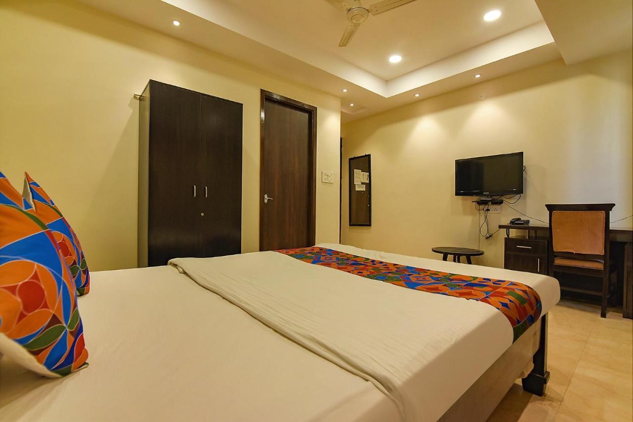 Fabhotel All In One Saltlake - Opp Bj Market Complex Calcutta Extérieur photo